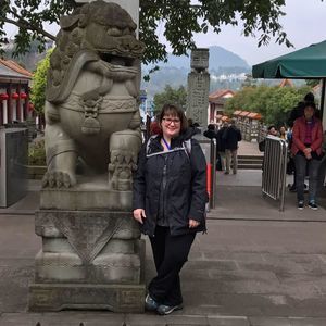 Meet your Posher, Dana